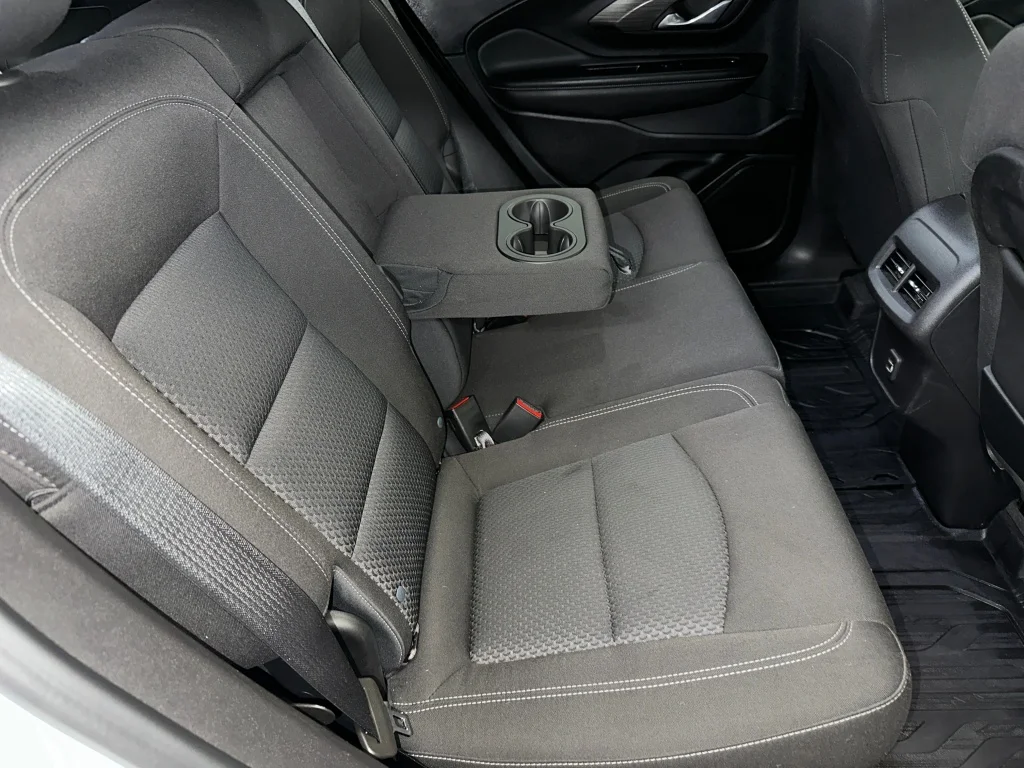 Used 2023 Summit White GMC SLE image 30