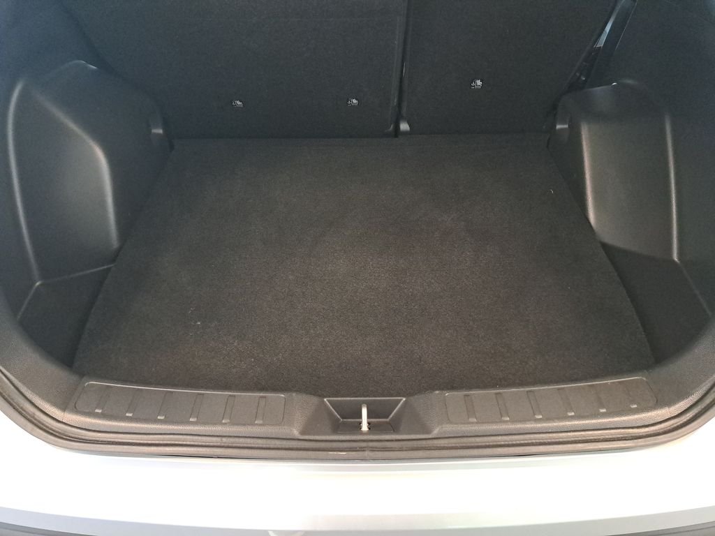 Used 2024 Black Mitsubishi SE image 28