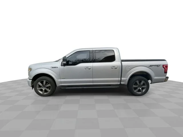 Used 2017 Ingot Silver Ford XLT image 5
