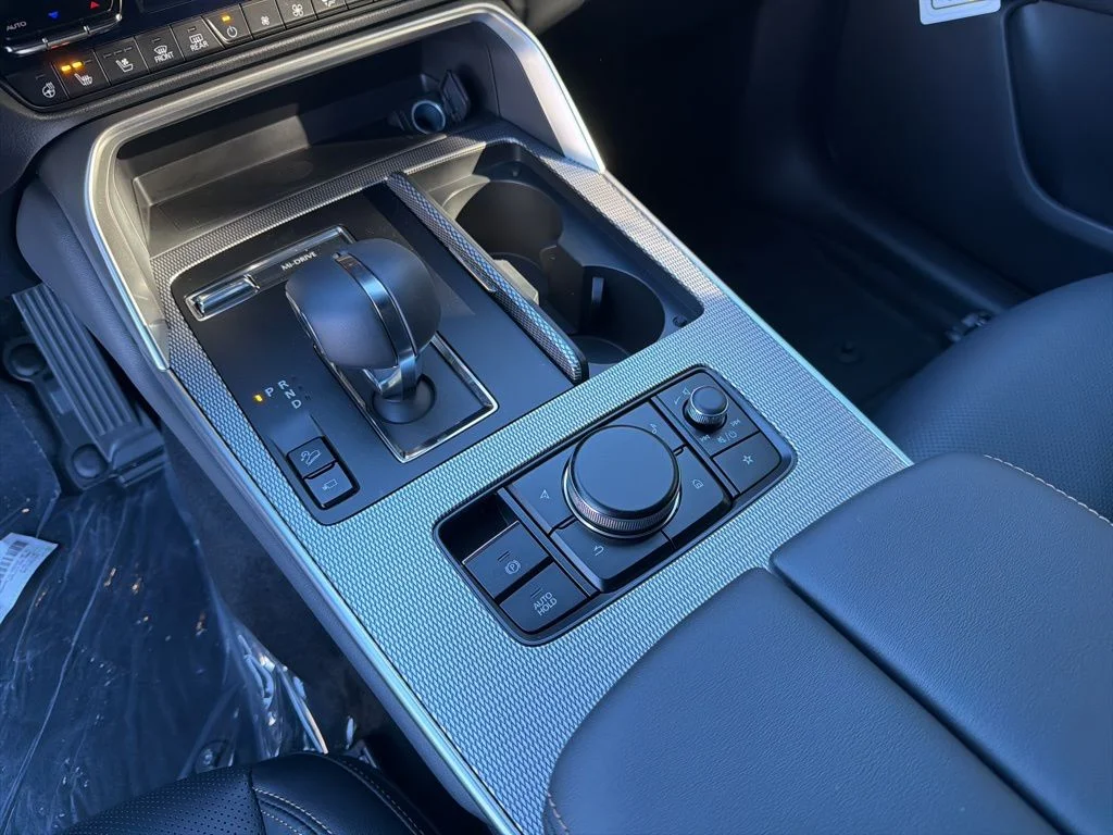 2026 Mazda CX-90 Premium Plus Package - Photo 18