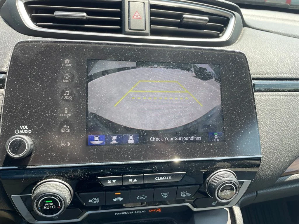 Used 2018  Honda Touring image 19
