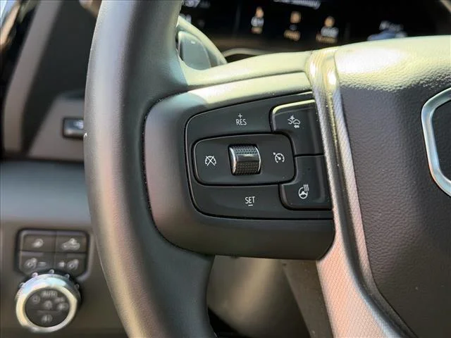 Used 2025 Onyx Black GMC Denali image 20