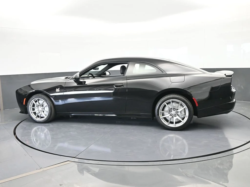 New 2026 Diamond Black Crystal Pearlcoat Dodge Scat Pack image 3