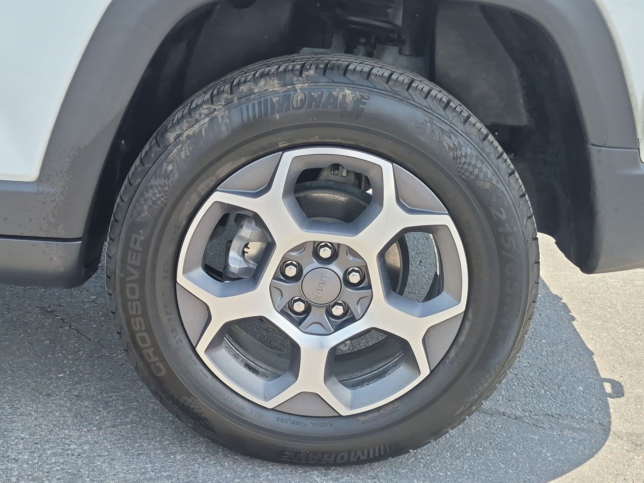 Certified Used 2022 Bright White Clearcoat Jeep Trailhawk image 13