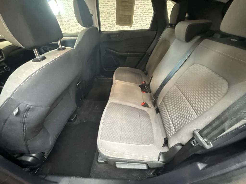 Used 2022 Blue Ford SE image 14