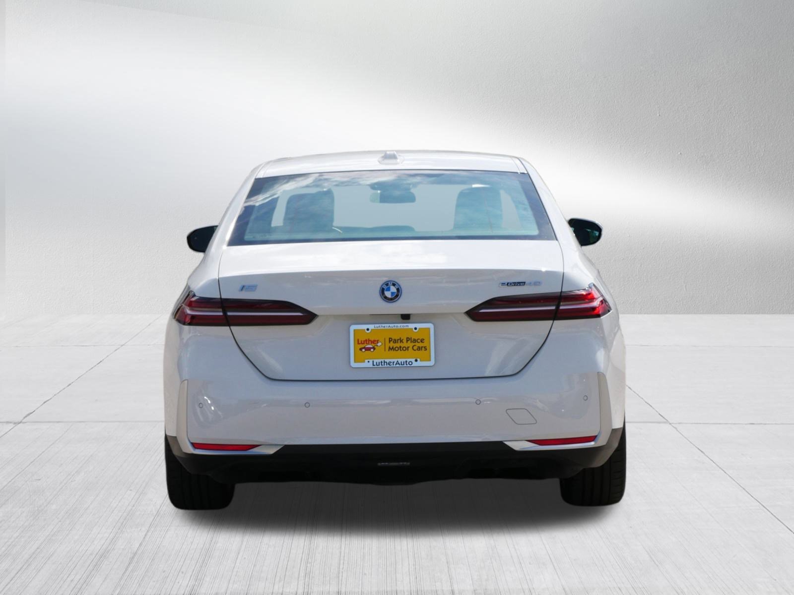 2024 BMW i5 40 - Photo 6