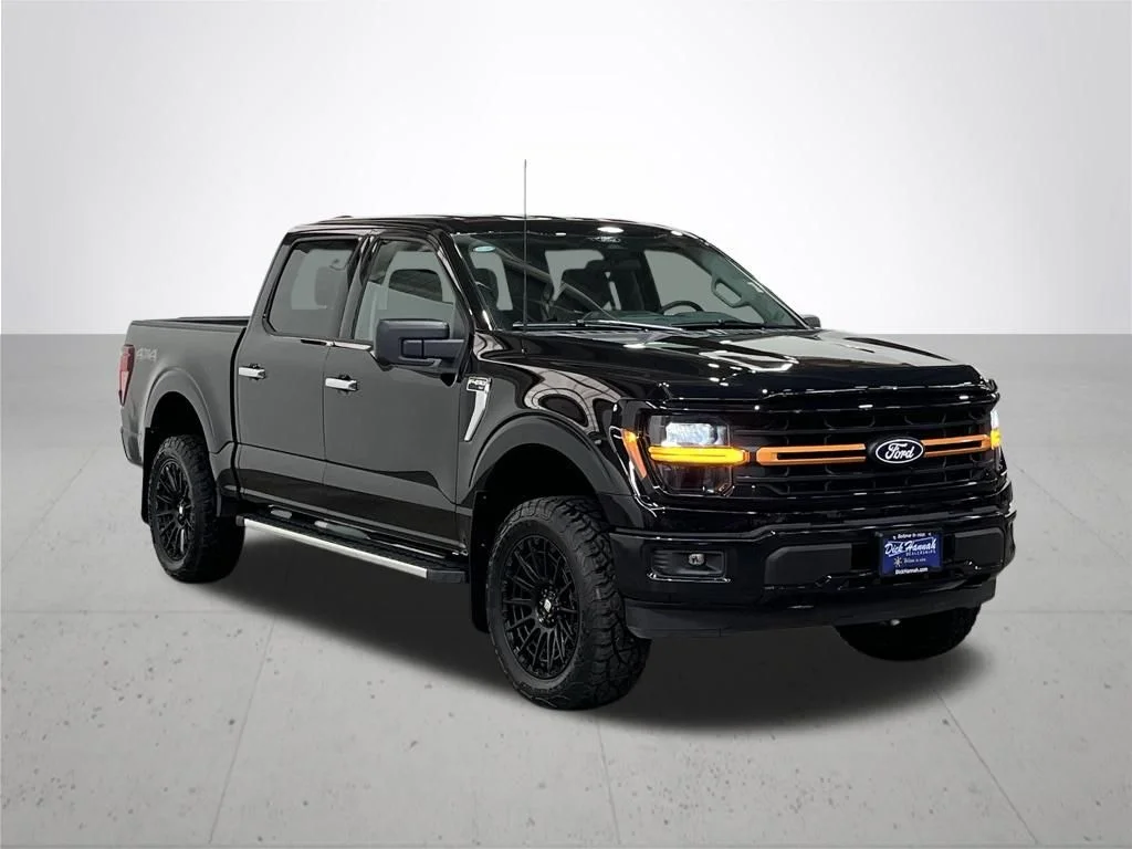 Used 2025 Black Ford XLT image 7
