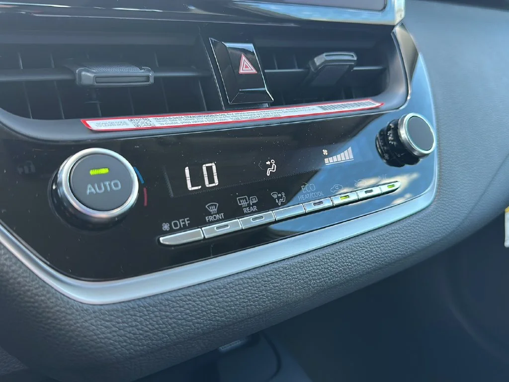 Used 2025 Celestite Toyota LE image 19