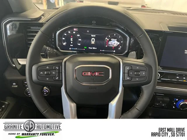 2026 GMC Sierra 1500 SLT - Photo 9