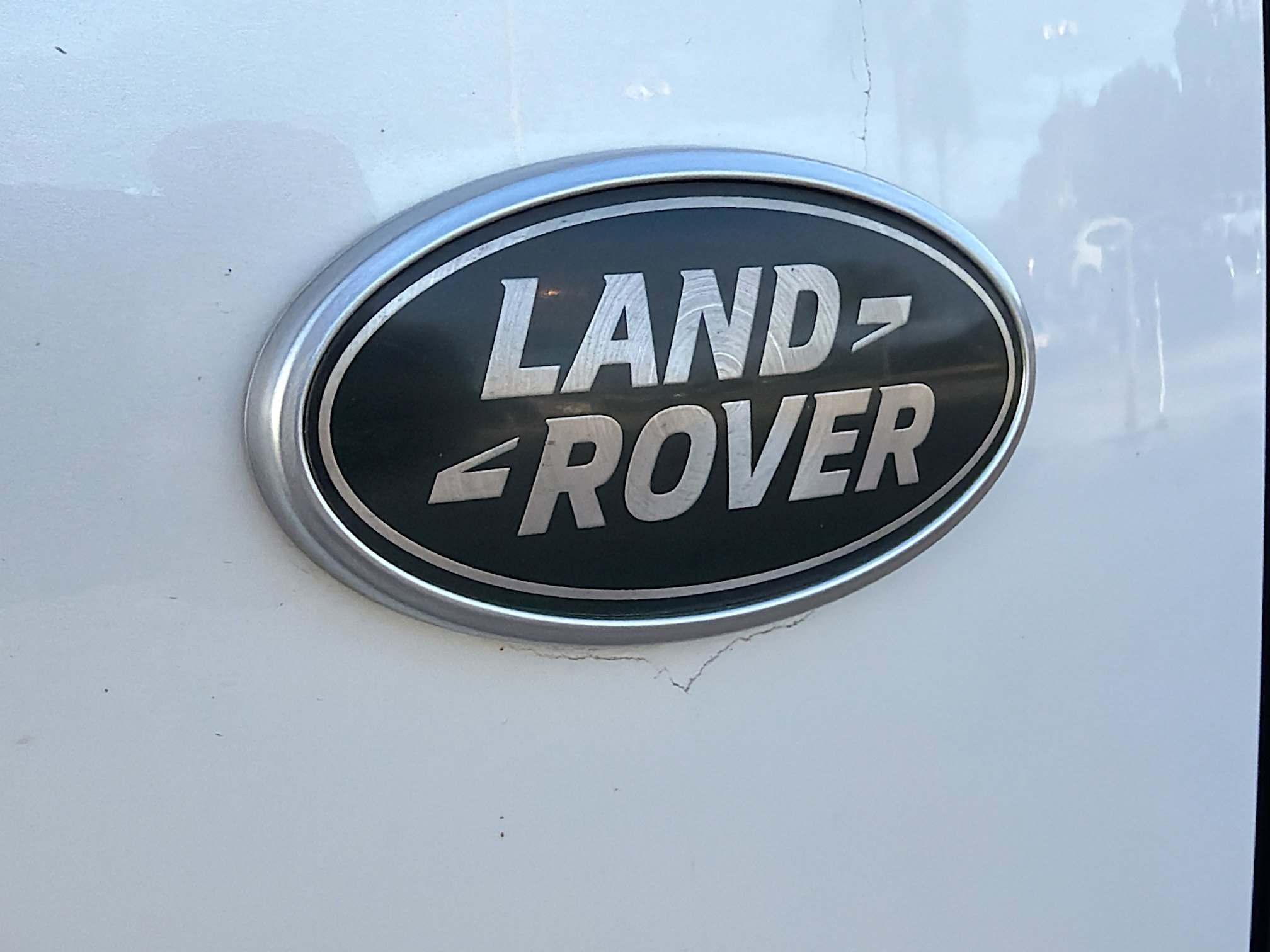 Certified Used 2023 White Land Rover Autobiography image 11