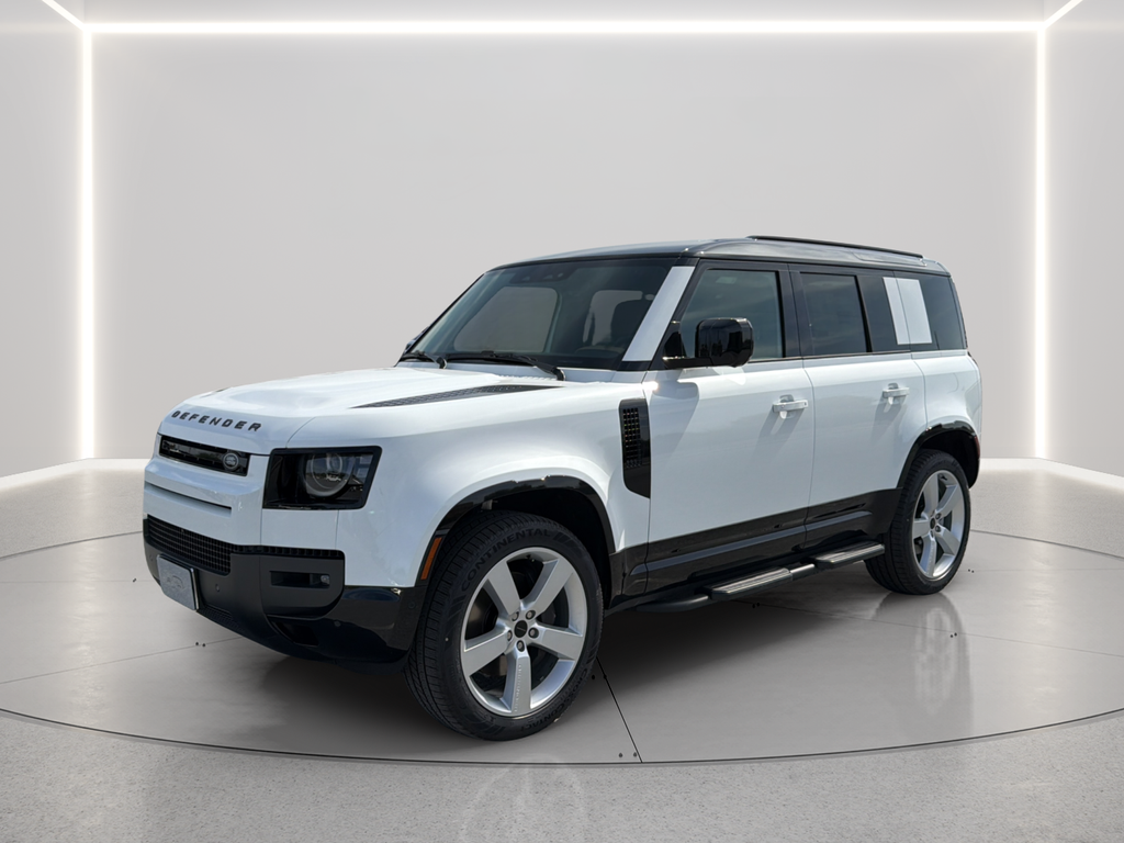 New 2026 Fuji White Land Rover X-Dynamic SE image 9