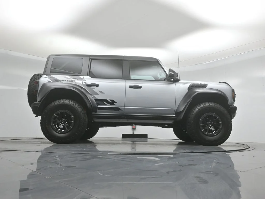 Used 2024 Silver Ford Raptor image 49