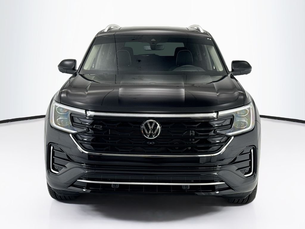 Used 2026  Volkswagen 2.0T SEL Premium R-Line image 2