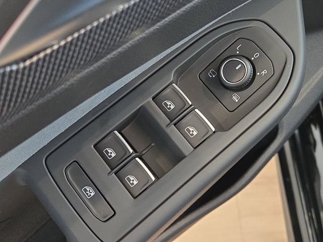 New 2026 Mythos Black Metallic Volkswagen 2.0T image 12
