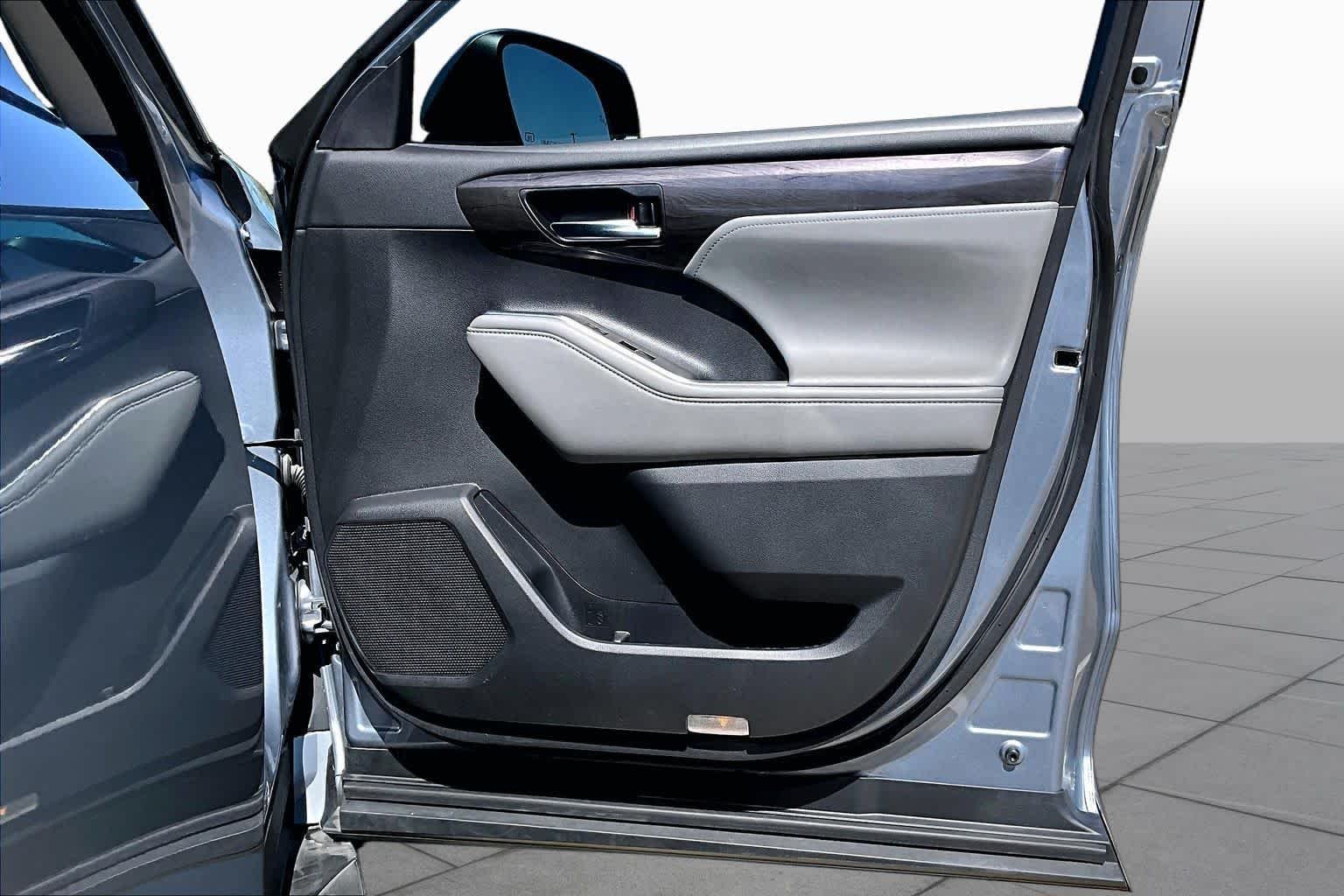 car-gallery-23