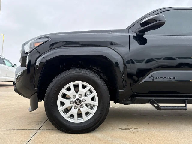 Used 2026 Black Toyota SR5 image 5