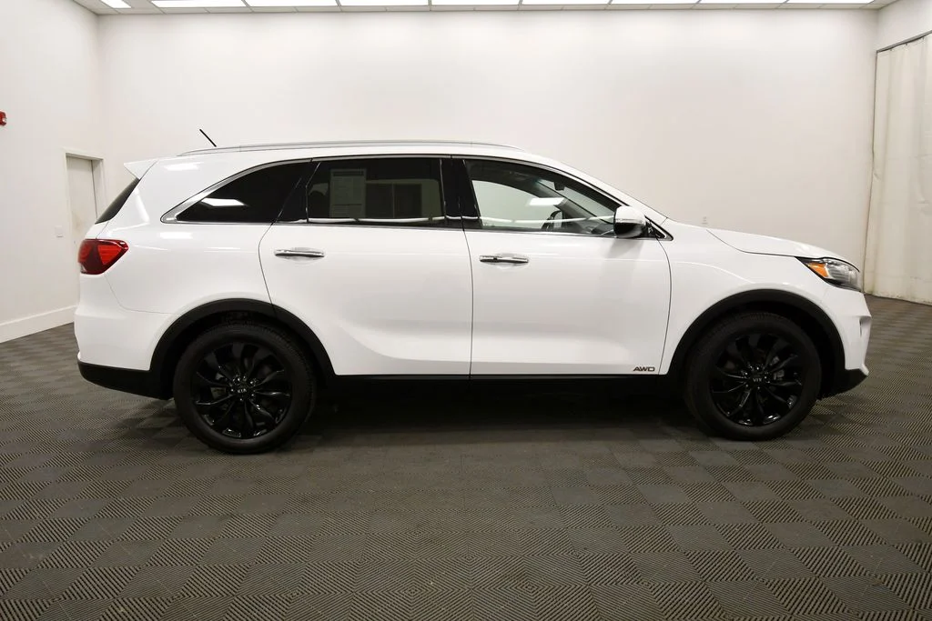 Certified Used 2020 White Kia EX image 9