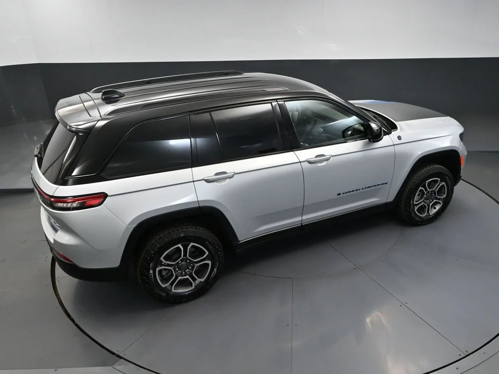 Certified Used 2023 Silver Jeep Trailhawk 4xe image 60
