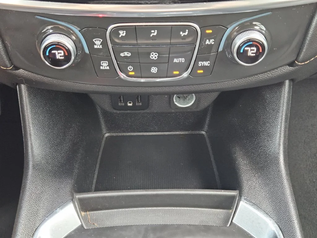 Used 2021 Gray Chevrolet LS image 19