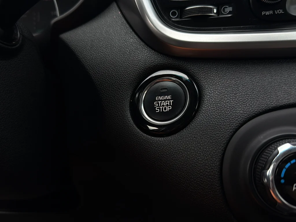 Used 2020 Gravity Gray Kia EX image 16