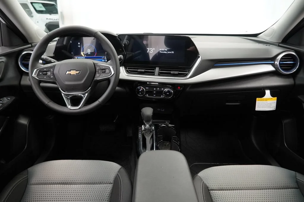 2026 Chevrolet Trax LT - Photo 7