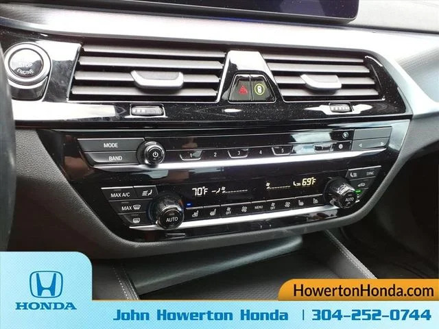 Used 2022 Black BMW 540i xDrive image 23