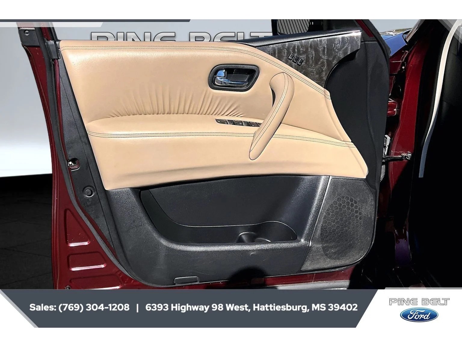 Used 2021 Coulis Red Pearl Nissan Platinum image 17