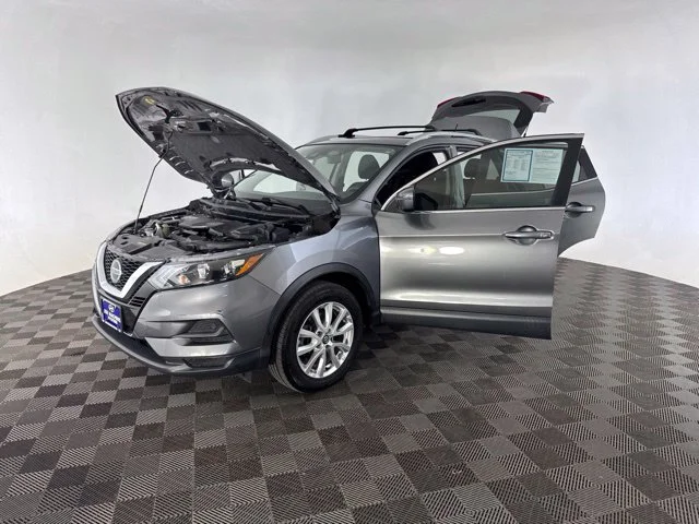 Used 2020 Gray Nissan SV image 12