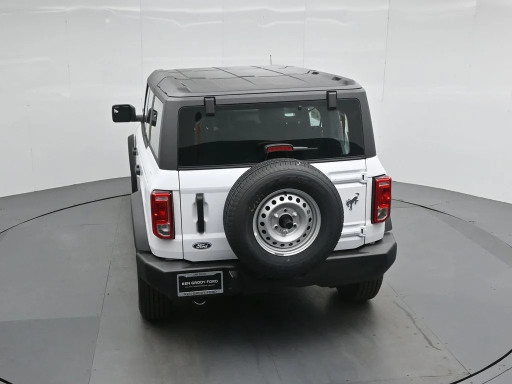 New 2026 White Ford Base image 39