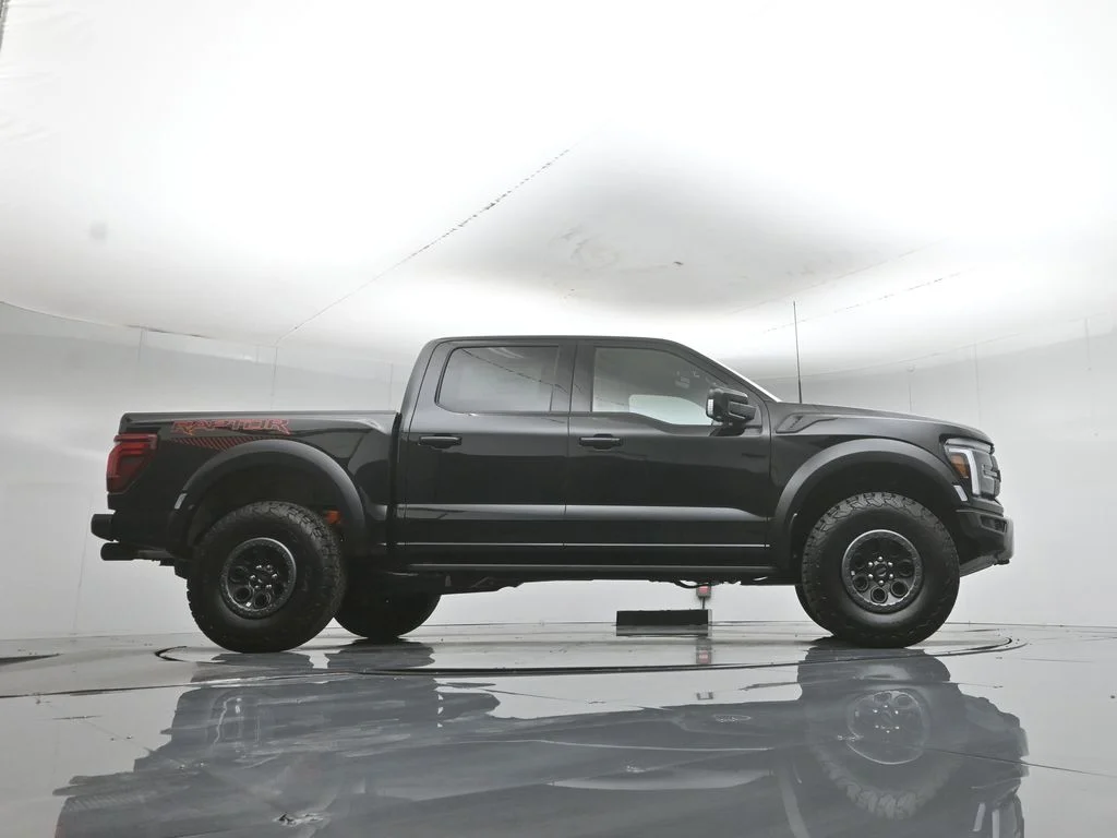 New 2026 Agate Black Metallic Ford Raptor image 49