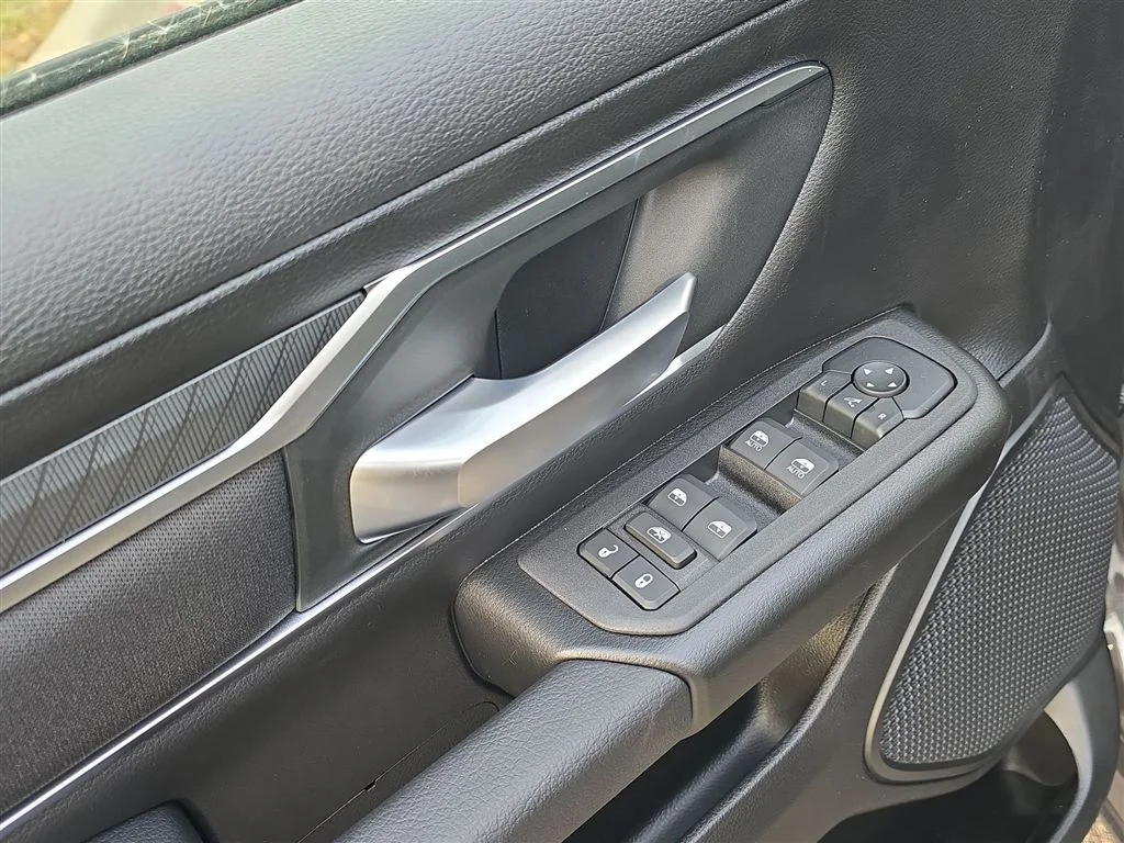 2026 RAM 1500 Big Horn/Lone Star - Photo 19