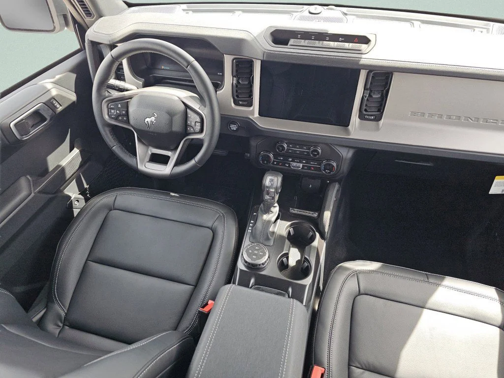 New 2026 Avalanche Ford Outer Banks image 30
