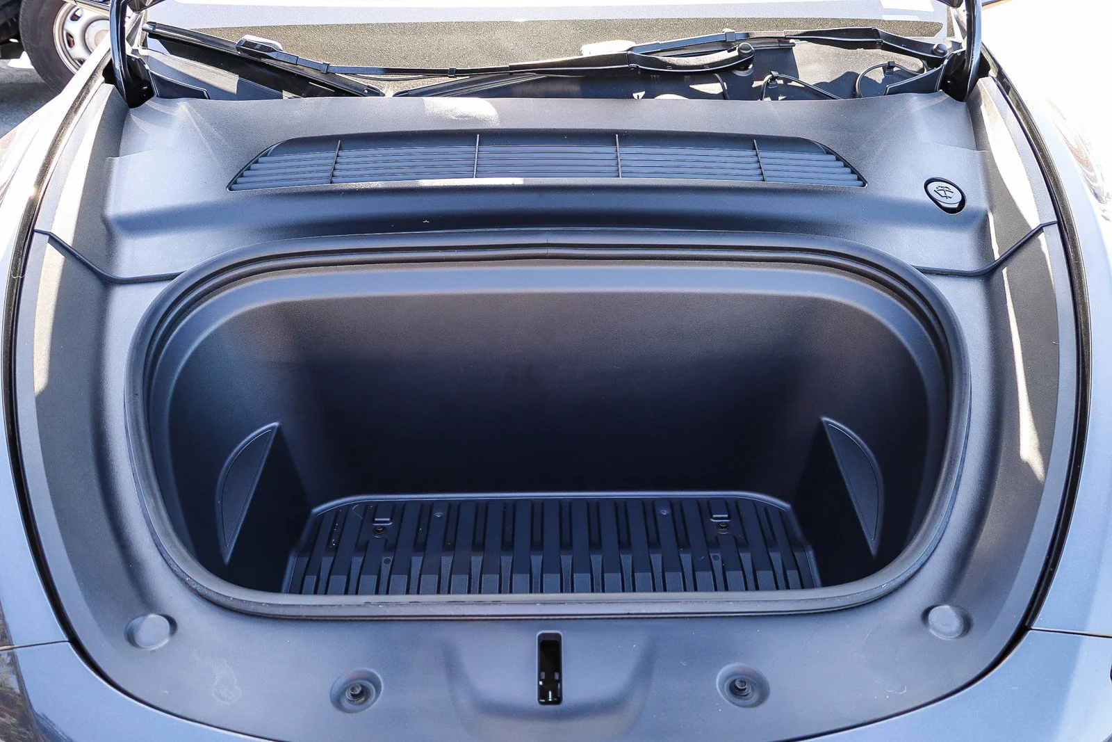 Used 2024 Stealth Gray Tesla Performance image 32
