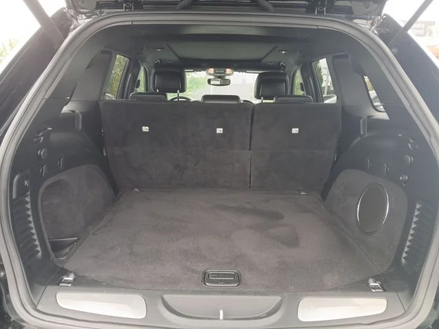 Used 2018 Black Jeep Trailhawk image 9