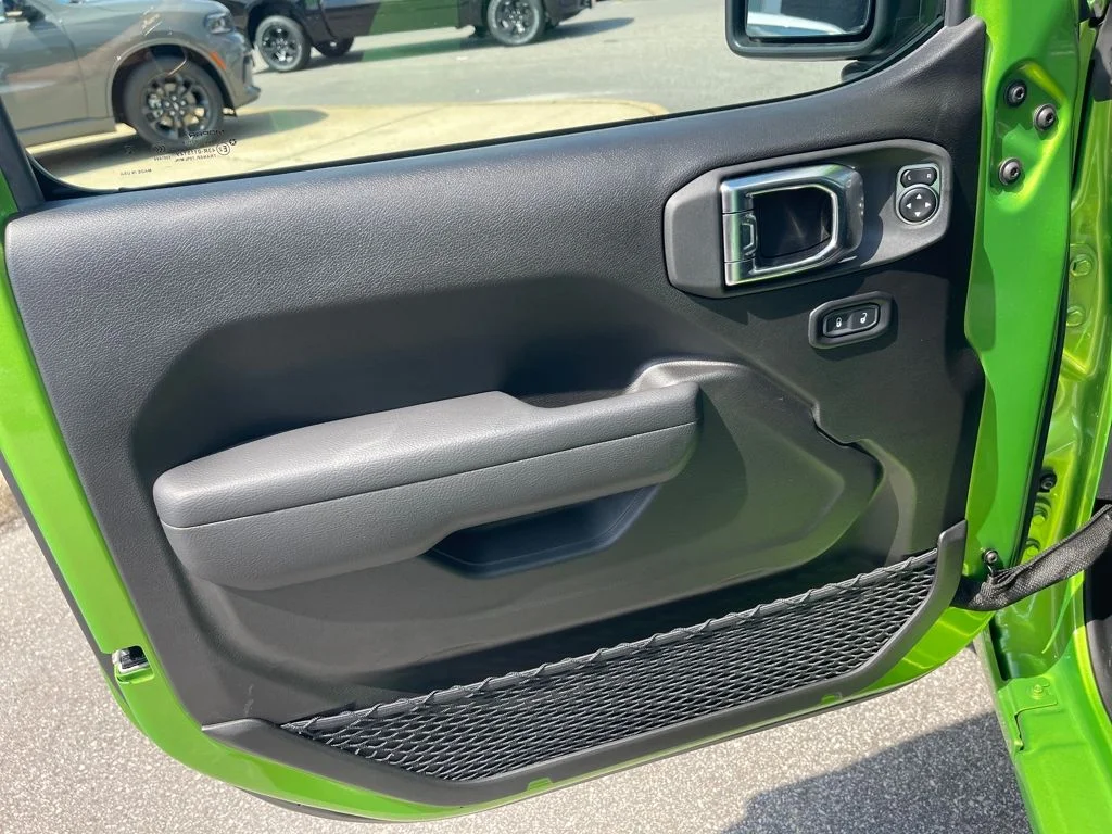 2025 Jeep Wrangler 4-Door Sport S - Photo 14
