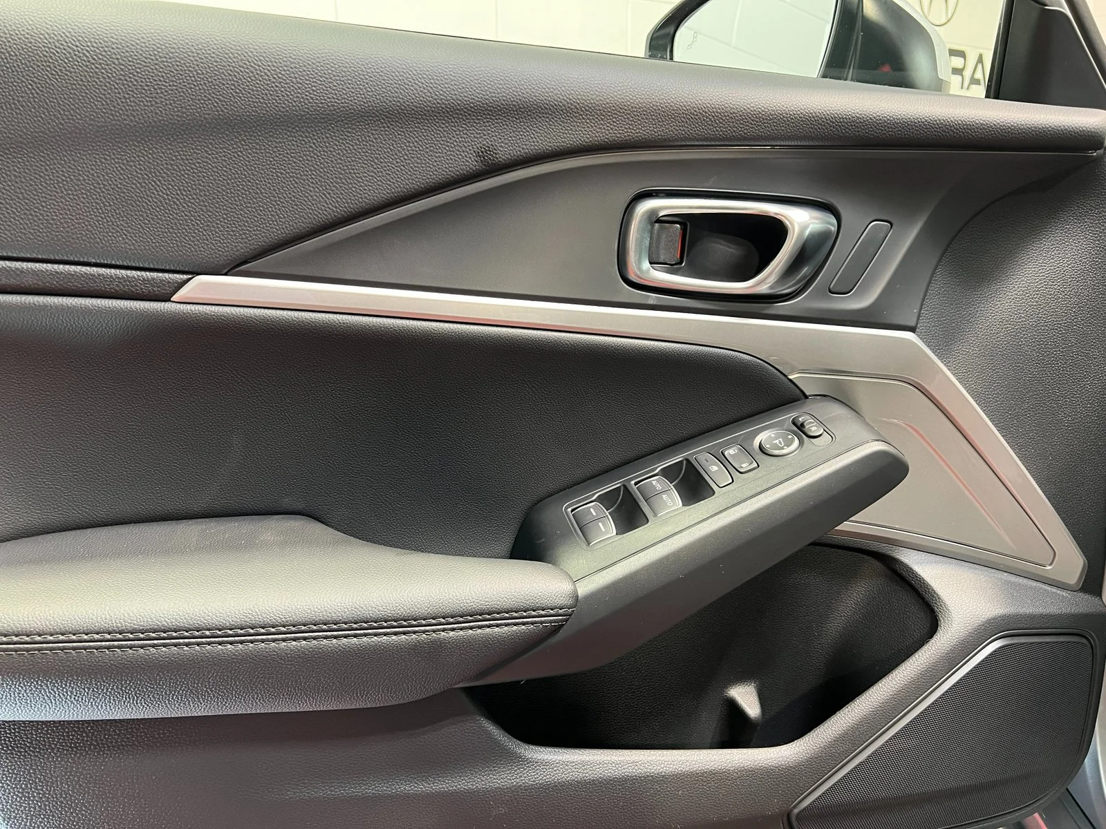 New 2025 Majestic Black Pearl Acura  image 16