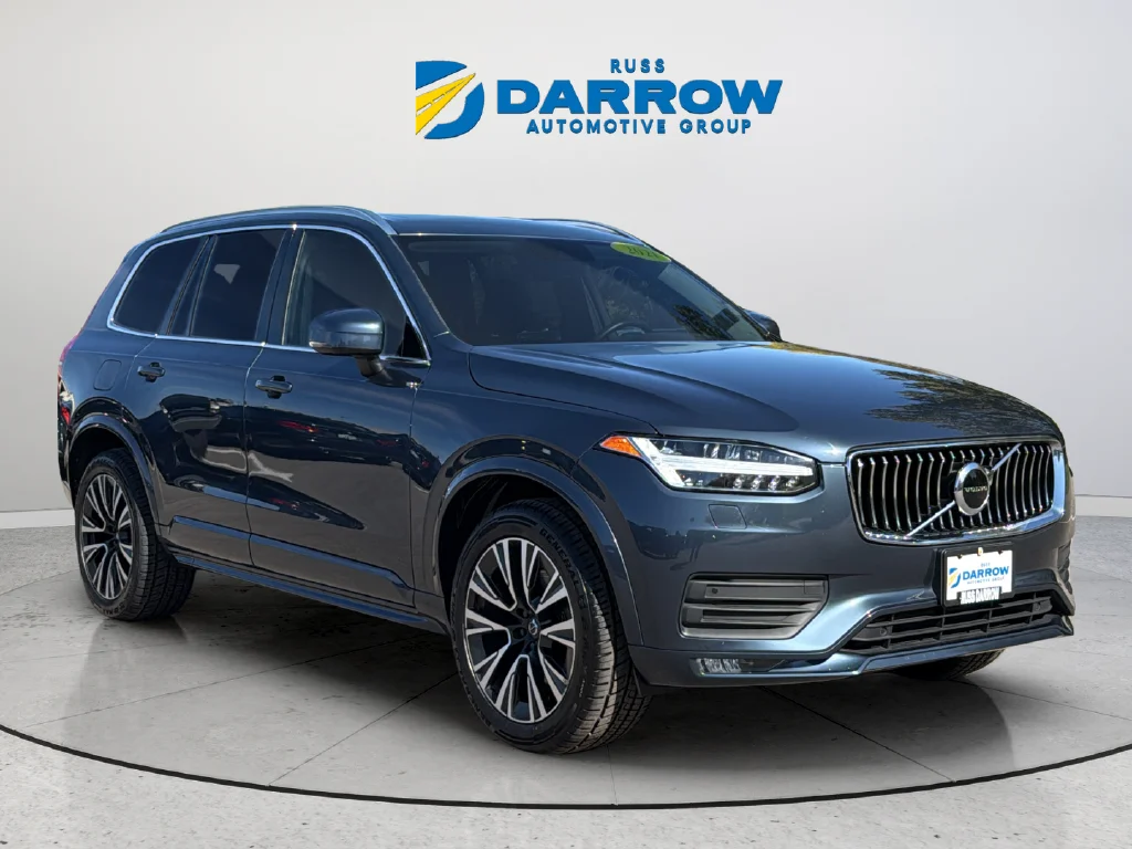 Used 2021 Blue Volvo T6 Momentum image 7