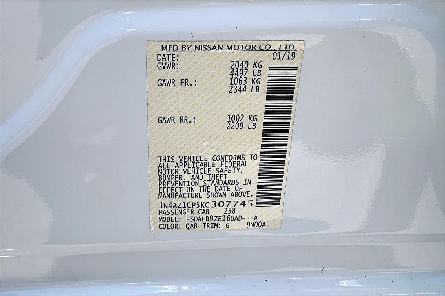 Used 2019 Pearl White Tricoat Nissan SV image 33