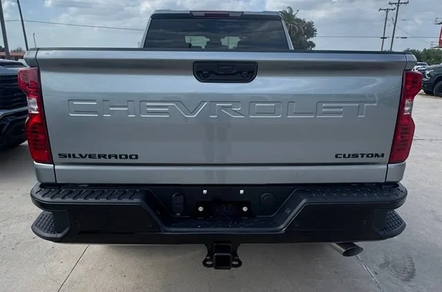 2026 Chevrolet Silverado 2500 HD Custom - Photo 18