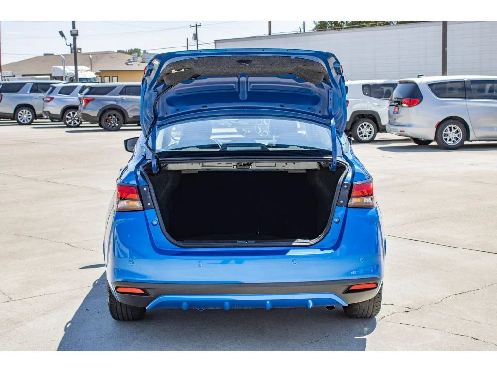 Used 2023 Electric Blue Metallic Nissan SV image 11