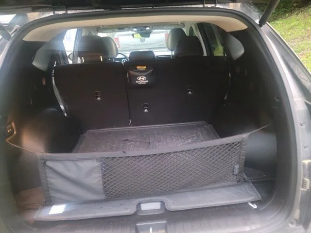 Used 2024 Black Hyundai SEL image 4