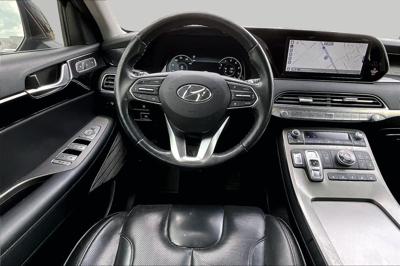 Used 2021 Sierra Burgundy Hyundai Limited image 9