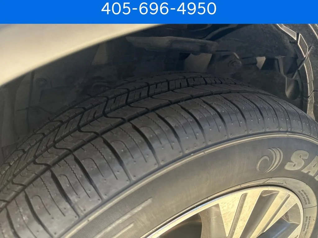 Pre-Owned 2022 Nissan Rogue SV