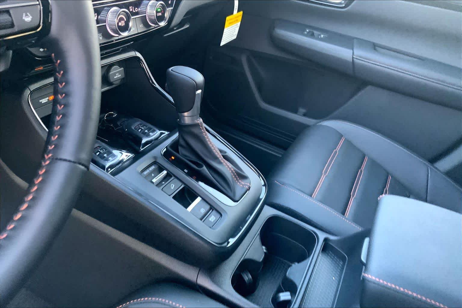 New 2027 Urban Gray Pearl Honda Sport Touring Hybrid AWD image 7
