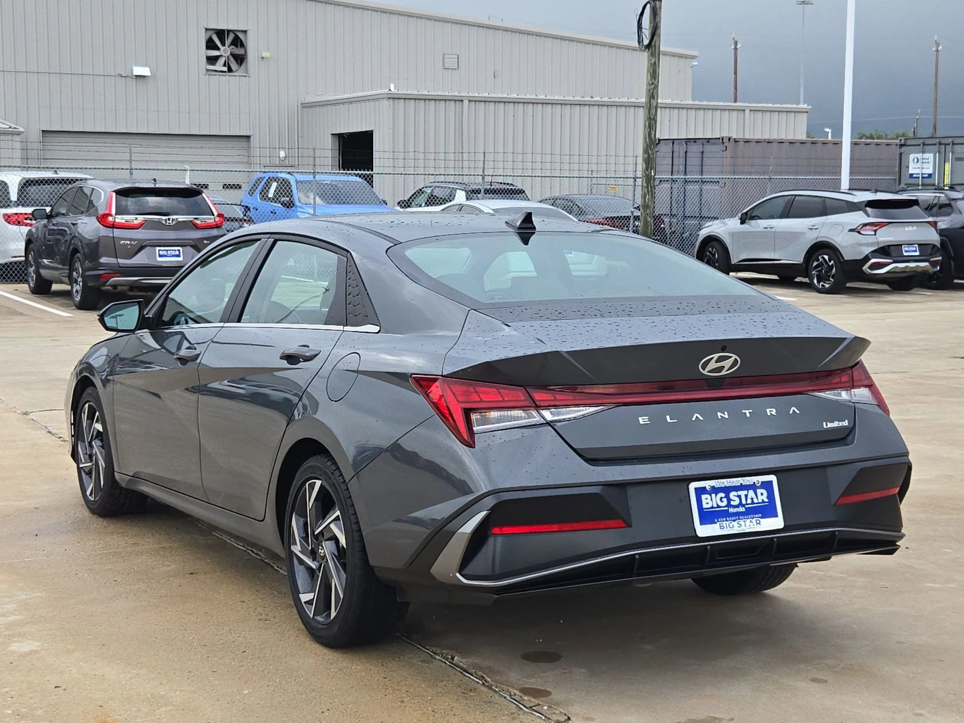Used 2025 Ecotronic Gray Hyundai Limited image 5