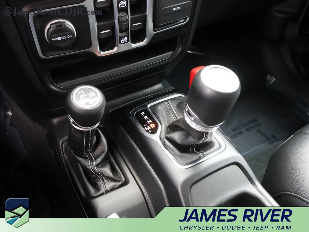 Used 2023 Black Jeep Sahara 4xe image 38