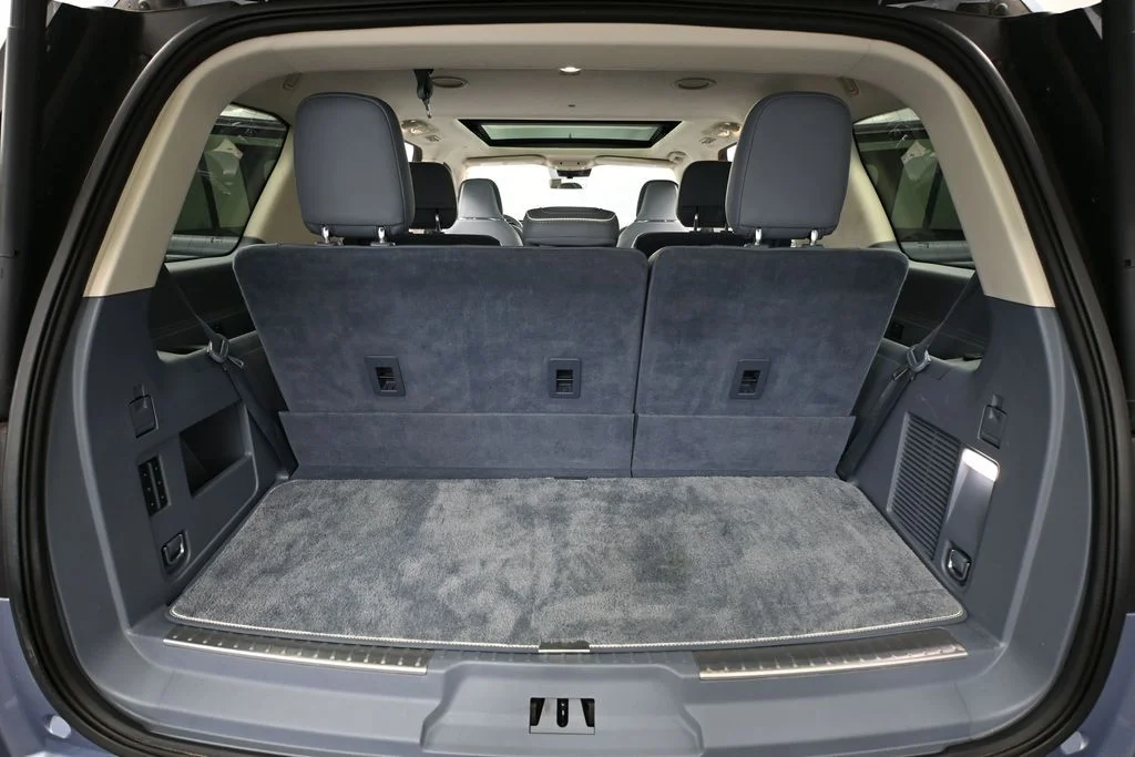 Used 2019 Blue Lincoln Black Label image 37