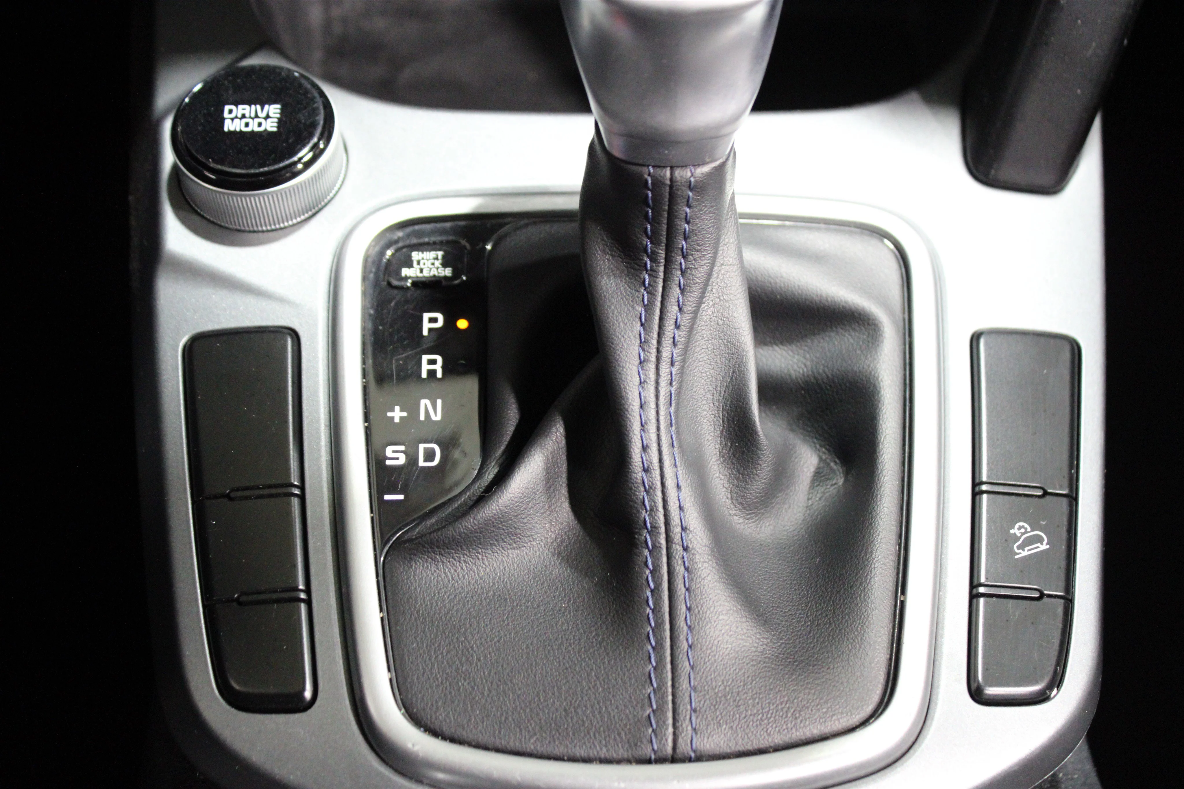 Used 2021 Gravity Gray Kia S image 15