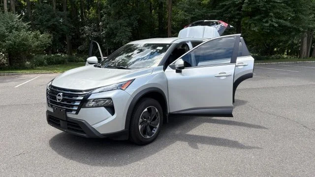 Used 2024 Brilliant Silver Metallic Nissan SV image 29