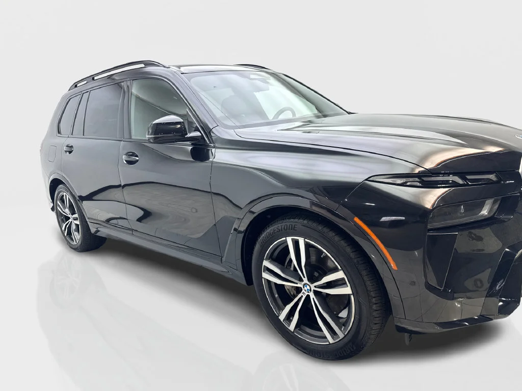 Used 2023 Black BMW xDrive40i image 14